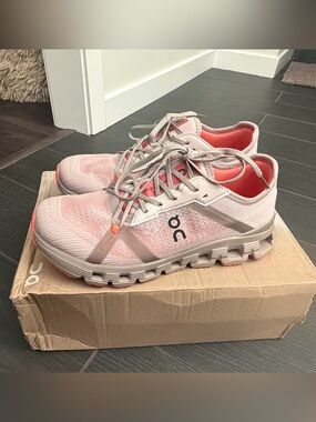 On Cloud 4AD Shoes in Mauve/Salmon